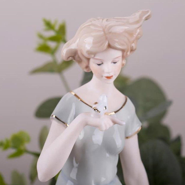 Europska keramička figurica — Xiao yan, porcelin ispod glazure, dekorativna figura za dnevni boravak, dar za vjenčanje