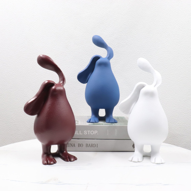 Figurină de iepure din rășină cu urechi lungi – stil modern minimalist, sculptură vopsită, personalizabilă