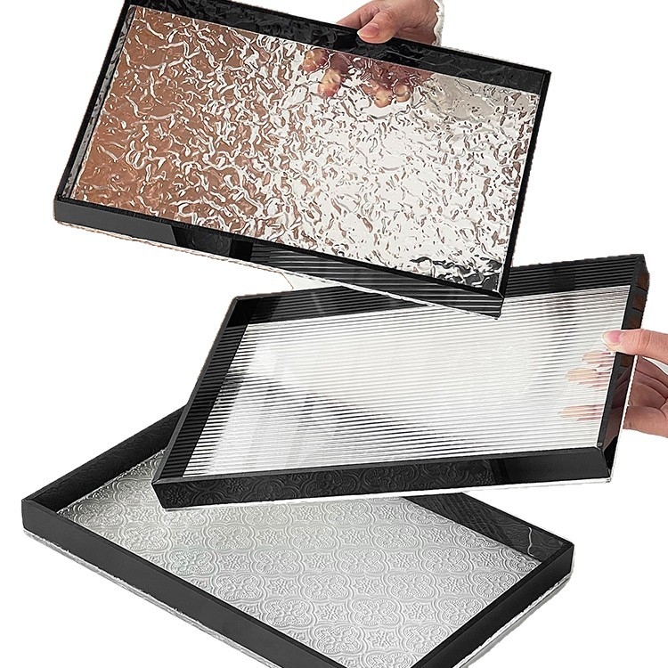 Plastikust ristkülikukujuline serveerimisalus magustoitude ja tortide jaoks – lihtne stiil (Materjal: plastik; Stiil: lihtne; Pind: muu; Käsitöö: muu)