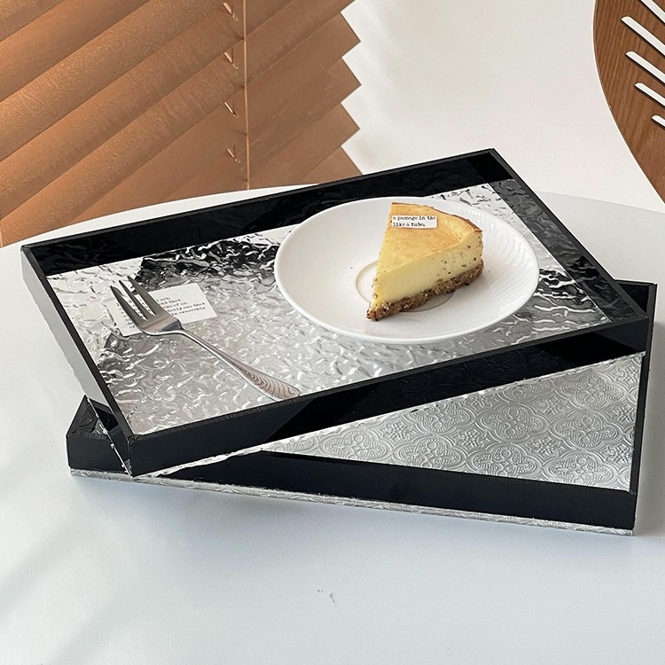 Ruutjooniline plastist kandik magustoidu ja kookide serveerimiseks, lihtne stiil, bränd barx