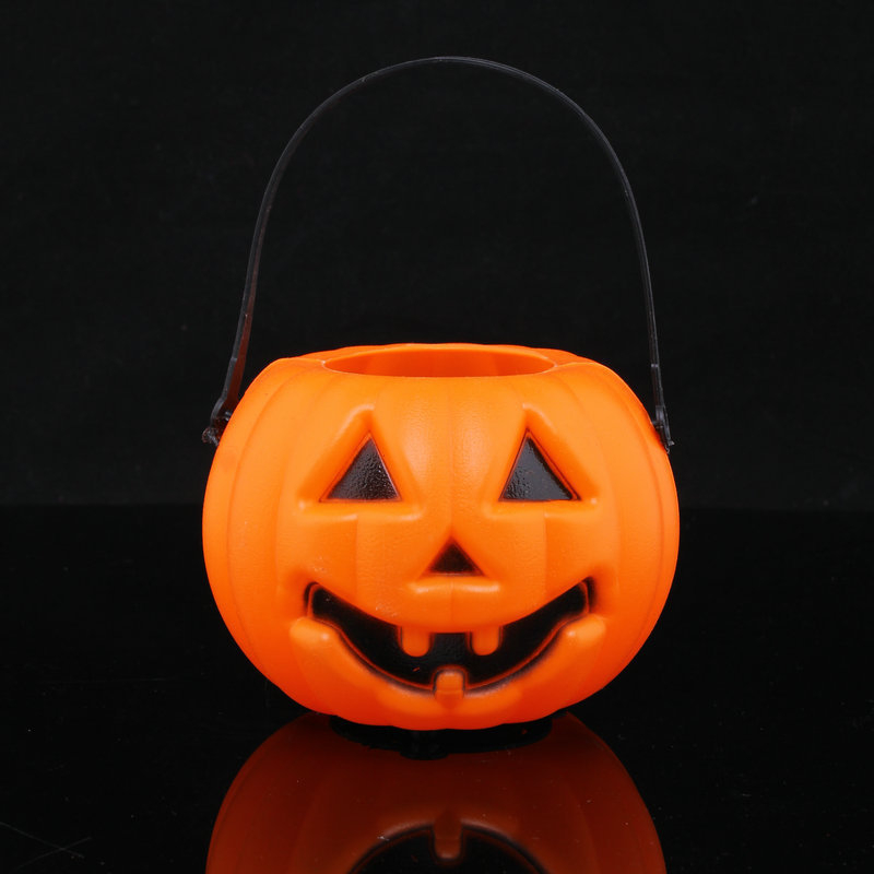 Plastični dekor za Halloween bar/KTV scenu: prijenosna svijetleća tikvasta lampa