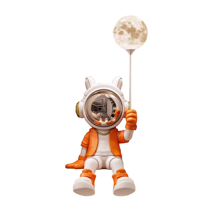 Dekoratīvā figūra kosmonauts, no sveķiem, roku apgleznota, mūsdienīgs minimālisms, naudas krājkase