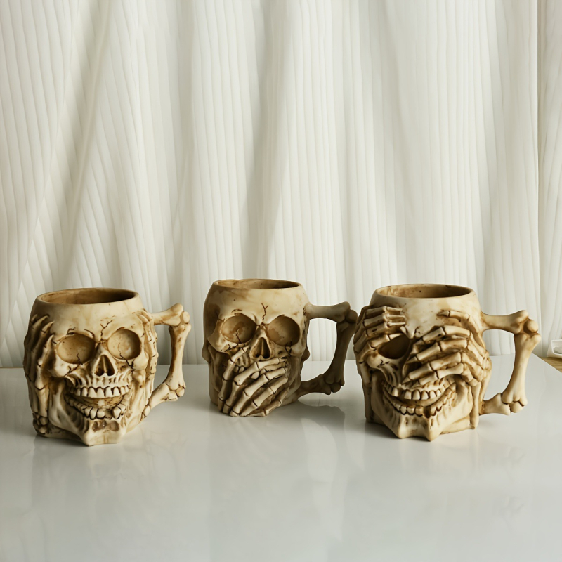 Čaša za pivo od smole — ukras za Halloween bar/stolni dekor, smolaški zanatski predmet (Materijal: sintetička smola; Kategorija: smola rukotvorine; Pakiranje: pojedinačno zapakirano; Poklon: Ne)