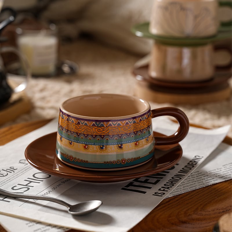 Σετ κούπα καφέ και πιατάκι, κεραμικό, ρετρό βρετανικό στυλ, μποέμ σχέδιο, με εκτυπωμένο λογότυπο