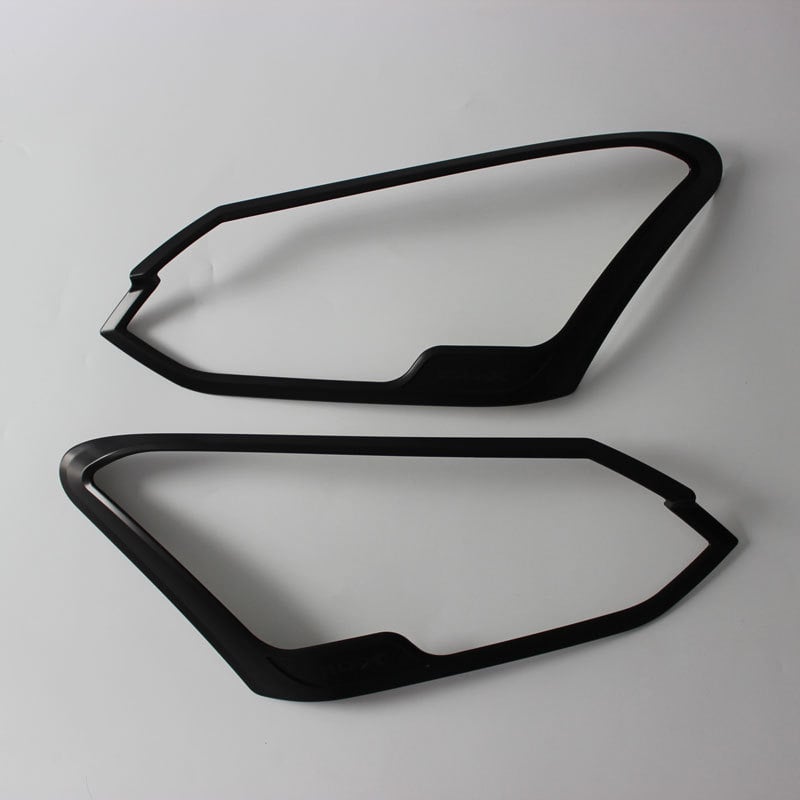 Isuzu MU-X 2017–2020 első fényszóró keret, ABS műanyag, öntapadós hátoldal, előfényekhez kompatibilis, testreszabható