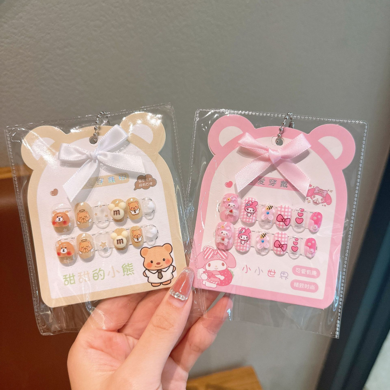 Lastele akrüüllae küüne kleepsud karikatuurse mustriga, käsitöö, ellipsikujulised, eraldi pakendatud