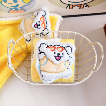 Παιδική πετσέτα προσώπου με καρτούν λούτρινο σκυλάκι, υλικό φλις κοραλλιού, 14 νήματα, ραφή περιμετρικά, βάρος κάτω από 50 g