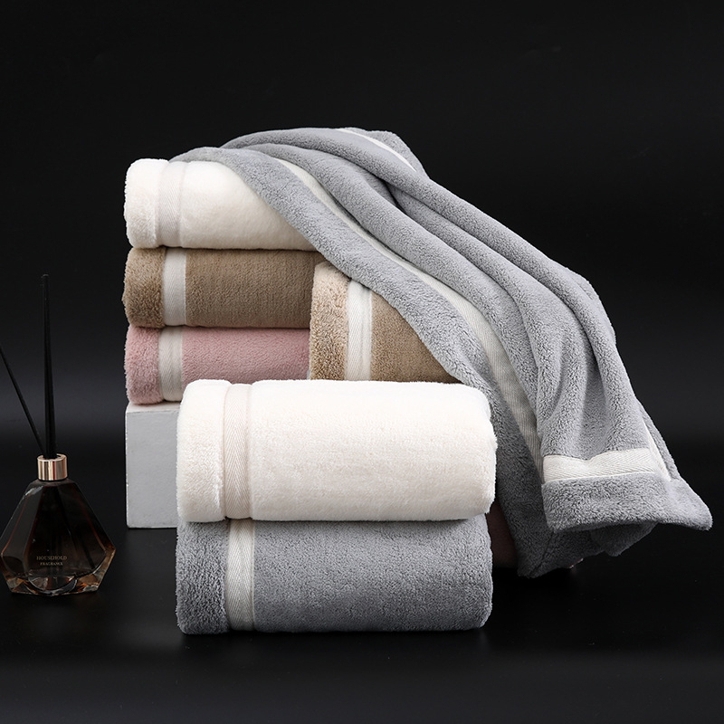 Πετσέτα Προσώπου από Κοράλλι Φλίς, Πολυτελής, Νήμα 150D, Βάρος 120–140 g, Ενισχυμένος Άκρος