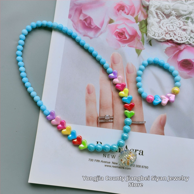 Laste südamekujuline kaelakee ja käevõru komplekt, käsitööplastist juveelid, kaks tükki, printsesside sari