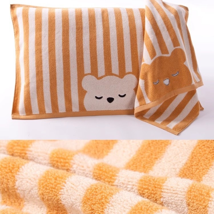 Husă de pernă din bumbac pur, tehnologie fără răsucire, moale și absorbantă, motiv ursuleț desen animat, bumbac tip A, brand King Shore/Gold Number