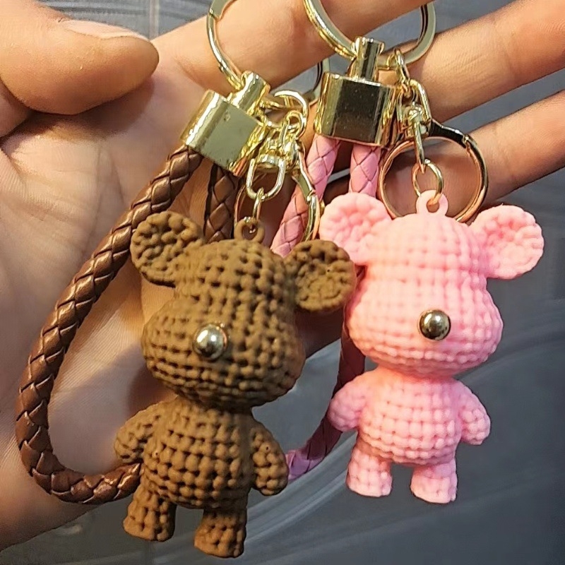 Mīkstas gumijas lāču karikatūras atslēgu piekariņš ar 3D piekariņu, individuāli iepakots – Red Craft