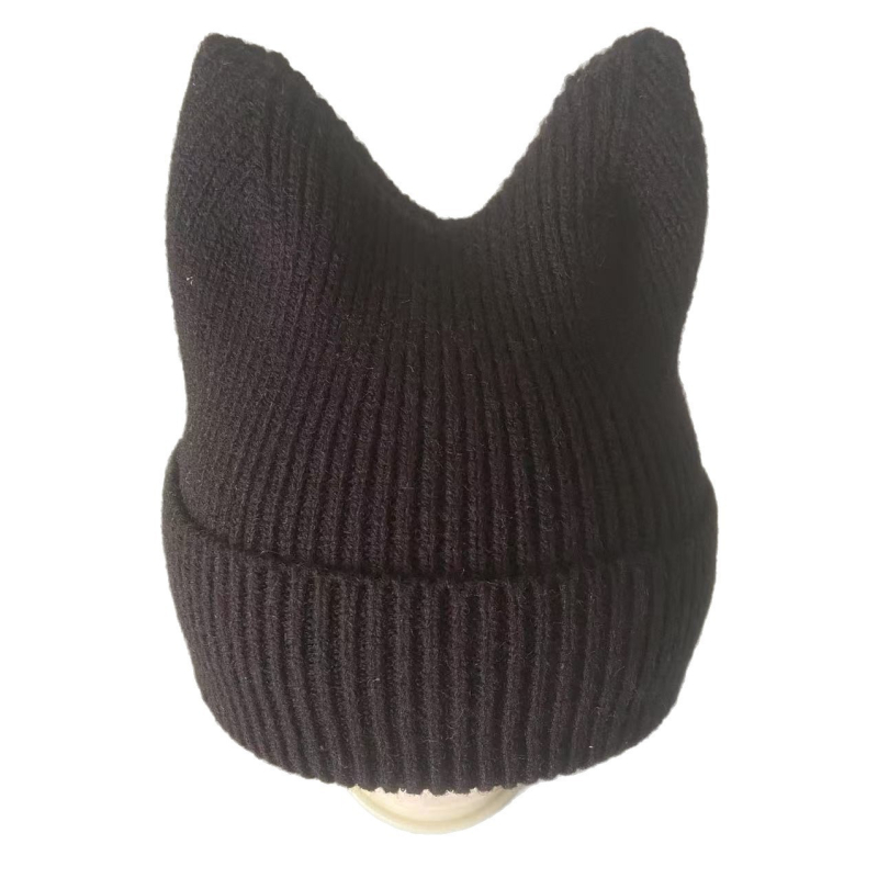 Gyerekeknek kötött sapka fülükkel — tél, kupola alakú, peremes szél, gyapjú és akril anyag, melegen tart