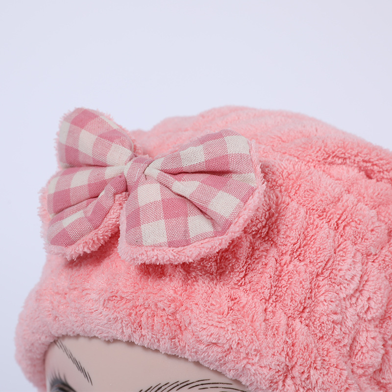 Hajszárításhoz készült hajsapka korall plüssből, masnival, felnőtteknek, 63 g, 80% fő összetevő, nylon rost, varrás