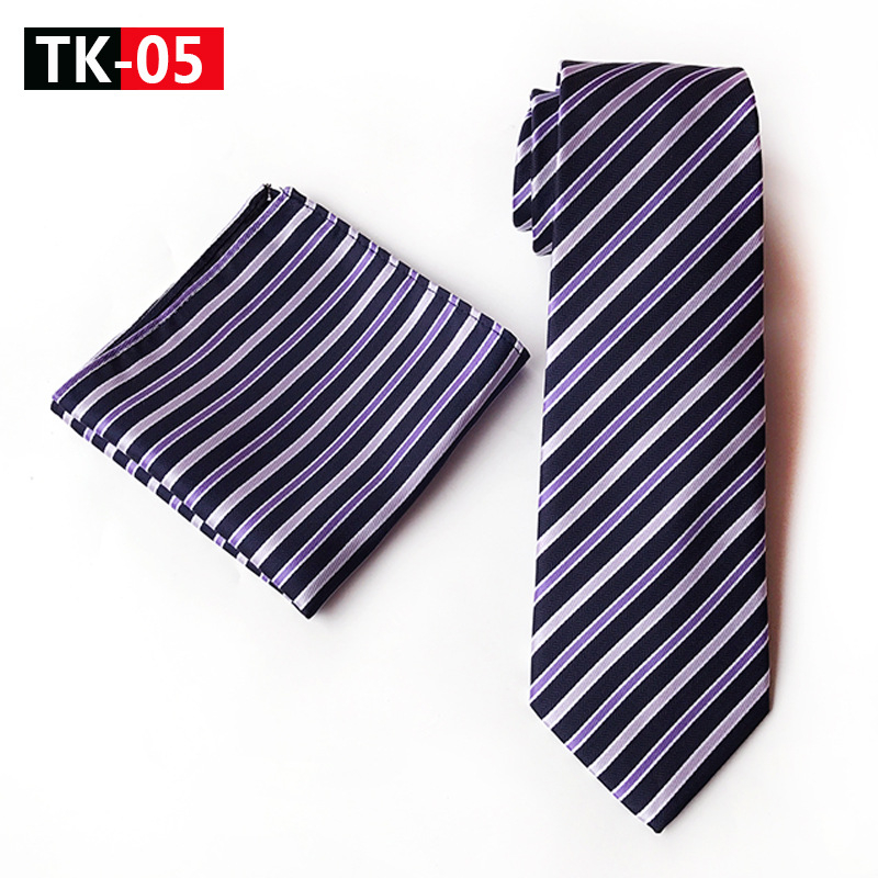 Σετ γραβάτας και χαρτομάντιλου τσέπης, ζακάρ πολυεστέρας, φλοράλ μοτίβο, αντρικό στυλ