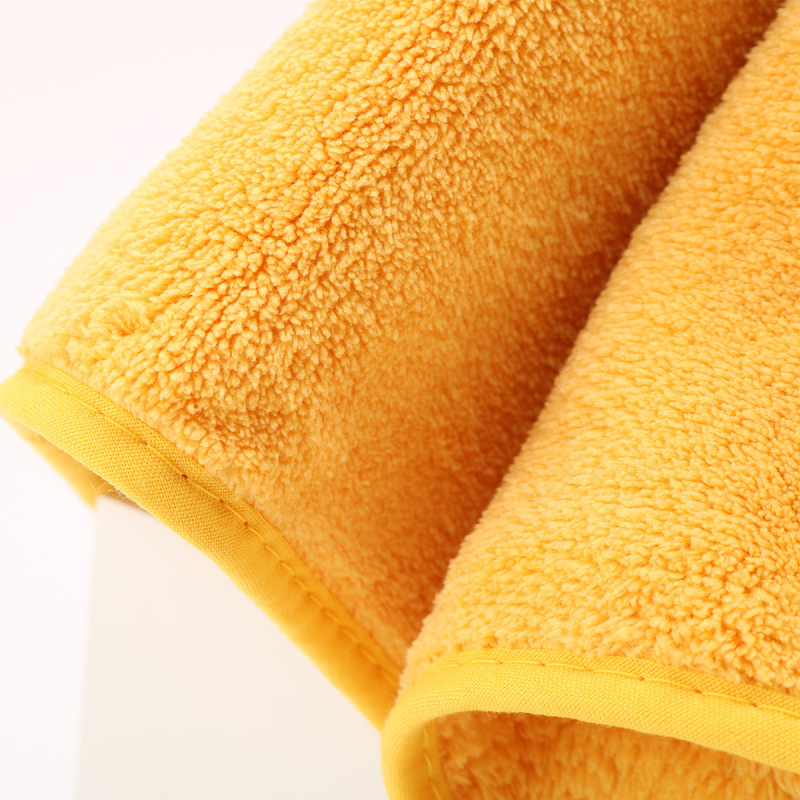 Kéztörölköző coral fleece anyagból, 150D, 50-80 g, puha és nedvszívó otthoni használatra