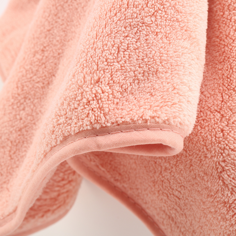 Kéztörölköző coral fleece anyagból, 150D, 50-80 g, puha és nedvszívó otthoni használatra