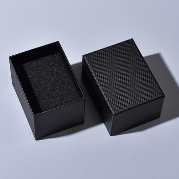 Кутия за опаковка на часовник TD01 — материал: хартия/картон; предназначение: универсално опаковане; ниво на опаковка: продажбено/терминално