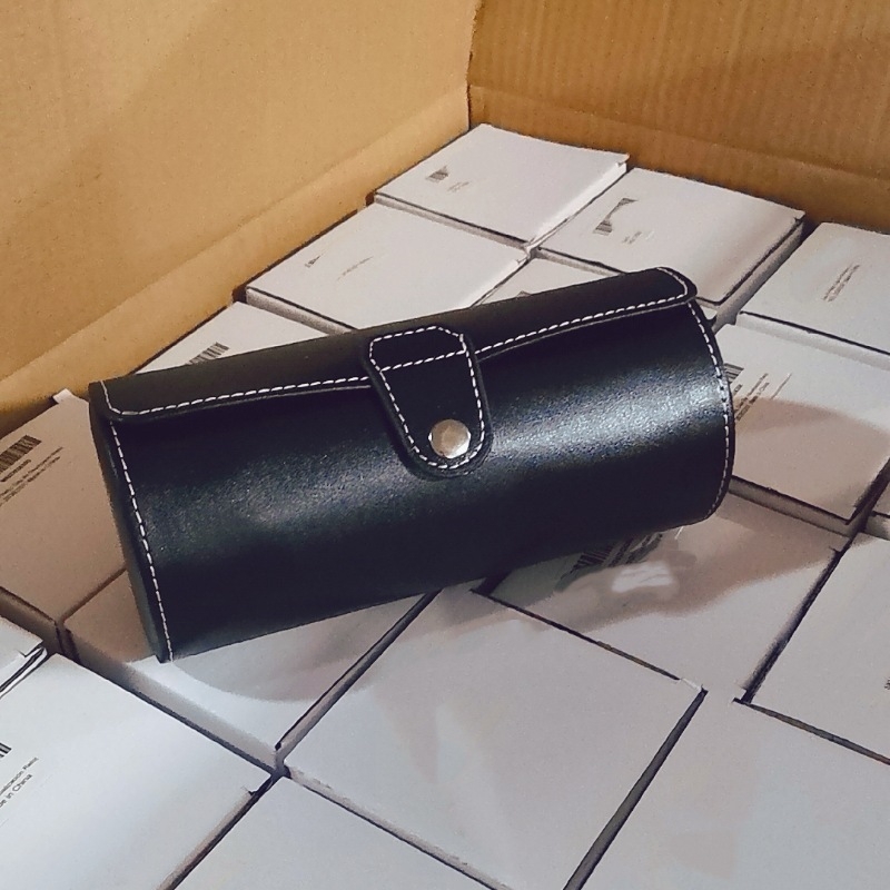 Кожена цилиндрична кутия за пътуване за часовници, с три отделения, устойчива на изпускане, за съхранение и показване на бижута