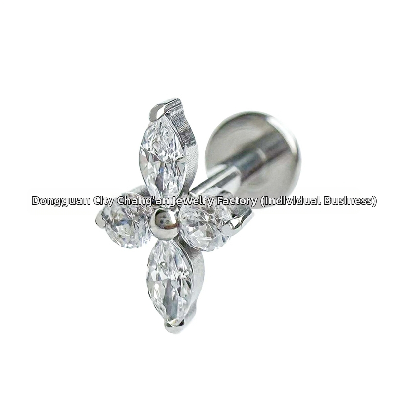 F136 Titāna lūpu pīrsingam ar 5A cirkoniem, četrlapu kliņģera motīvs, G23 titāna sakausējums ķermeņa pīrsingam