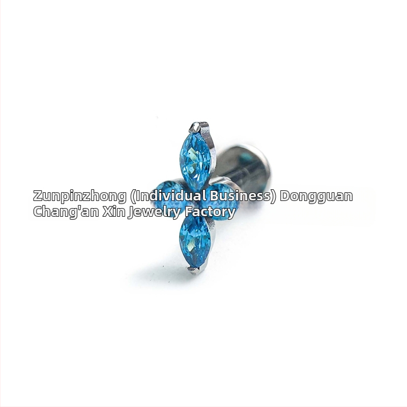 F136 Titāna lūpu pīrsingam ar 5A cirkoniem, četrlapu kliņģera motīvs, G23 titāna sakausējums ķermeņa pīrsingam