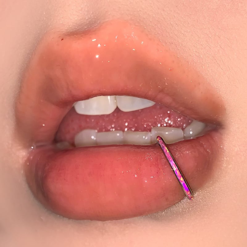 Opāla bezšuvju lūpu gredzens, pulēts titāna tērauds, apaļš gredzens, unisex