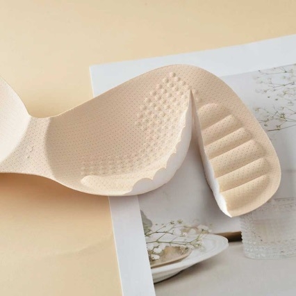 Безшевни памучни подплънки за бюст – дишащи, без следи; Материал: памук; Функция: дишащи, без следи; Пускане на пазара: пролет 2025; Произход: Шанту