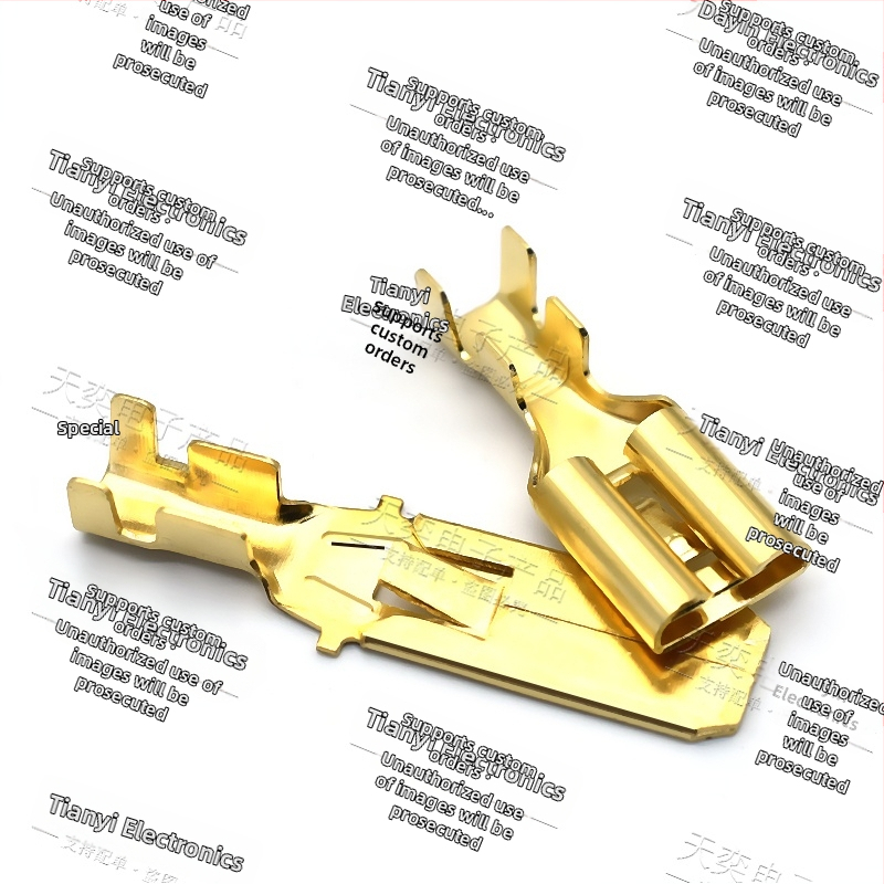 Αυτοκινητικός συνδετήρας υψηλής ισχύος με ελατηριωτές επαφές από ορείχαλκο, 38P