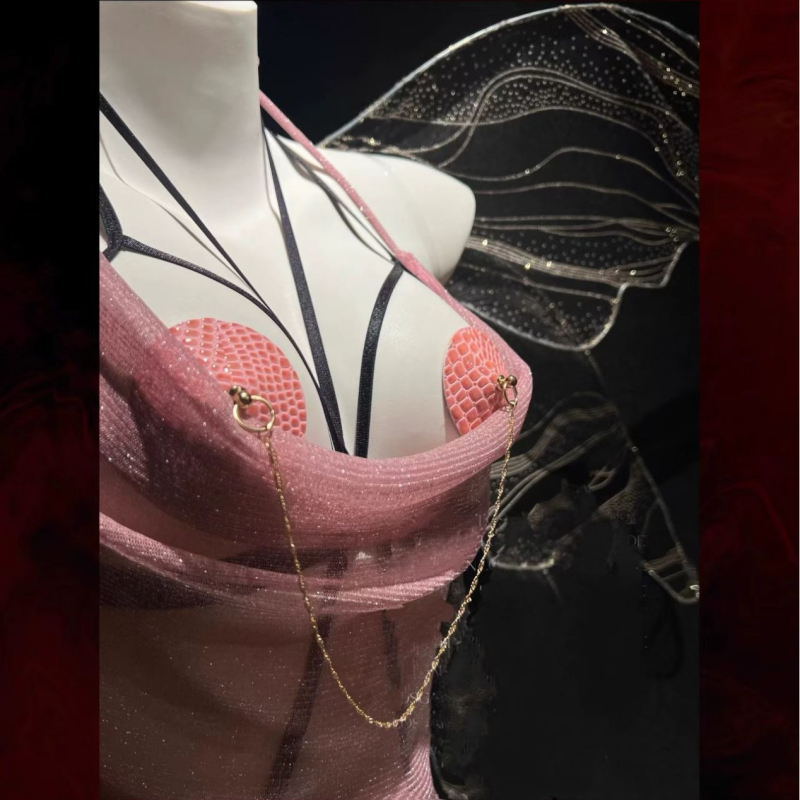 Domila Секси костюм за ролеви игра: прислужница в китайски стил, прозрачен мрежест дизайн, бюст-разкриващ, полиестер