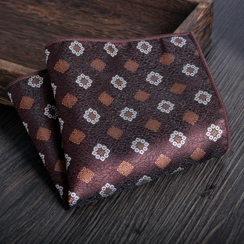 Zsebkendő zakókhoz Jacquard csíkos mintával, poliészter szál, poliészter bélés, magas minőségű stílus