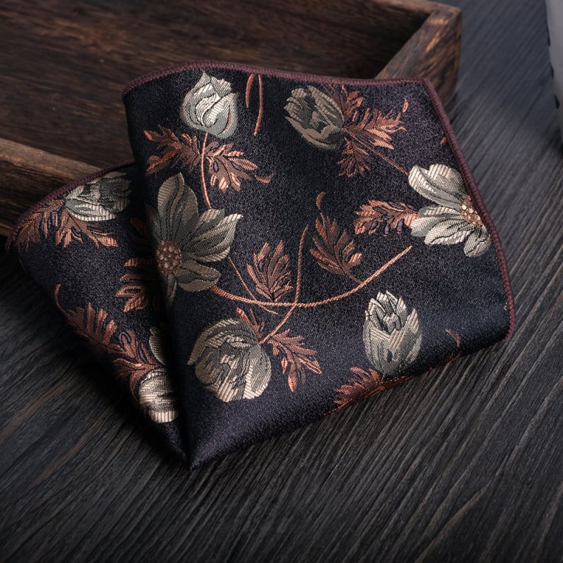 Zsebkendő zakókhoz Jacquard csíkos mintával, poliészter szál, poliészter bélés, magas minőségű stílus