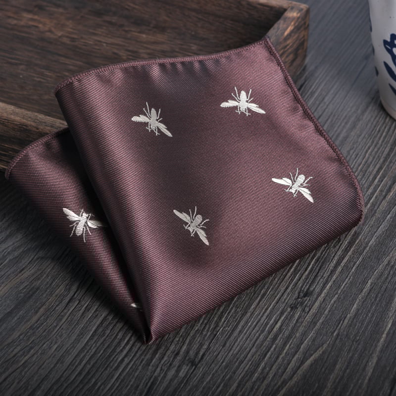 Zsebkendő zakókhoz Jacquard csíkos mintával, poliészter szál, poliészter bélés, magas minőségű stílus