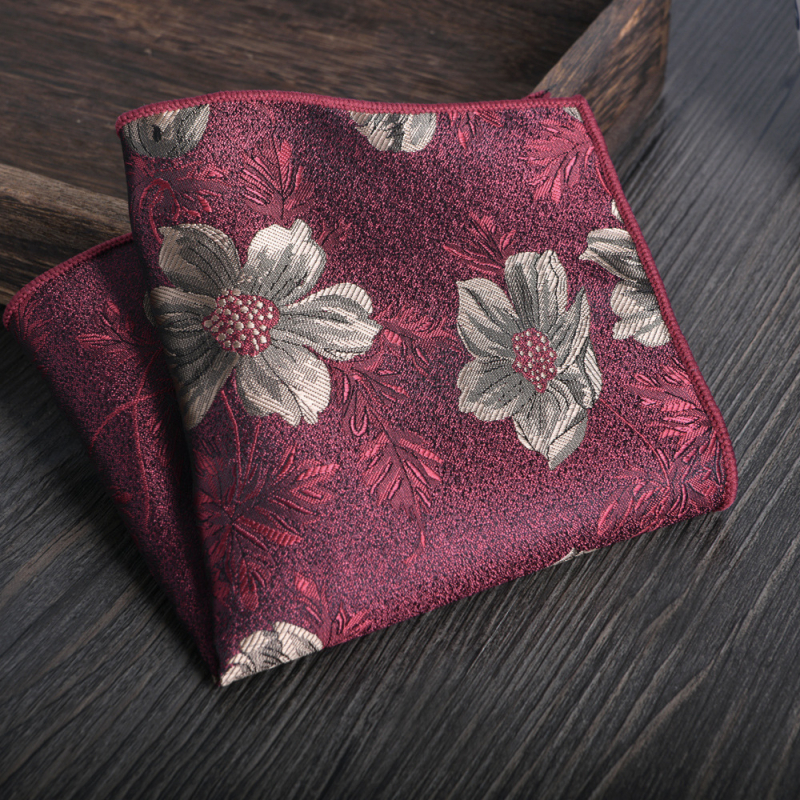 Zsebkendő zakóhoz, magas minőségű, Jacquard szövés, poliészter fonal, csíkos minta, poliészter bélés