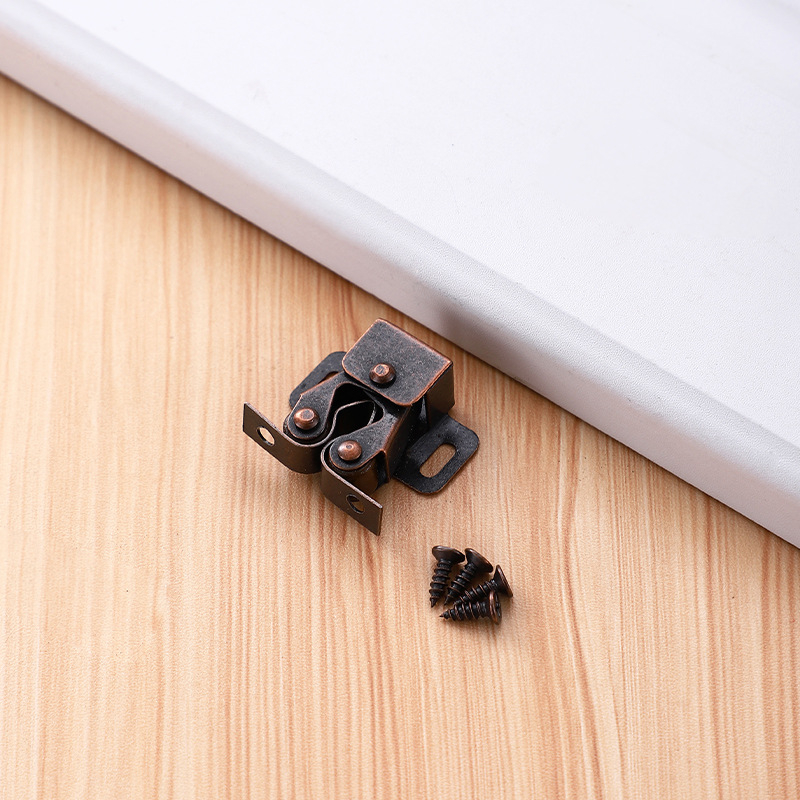 Magnētiskais skapja durvju aizslēgs, K-veids, auksti velkts tērauds, mūsdienīgs minimālisma stils, piemērots garderobei, skapim, vīna skapim un kurpju skapim