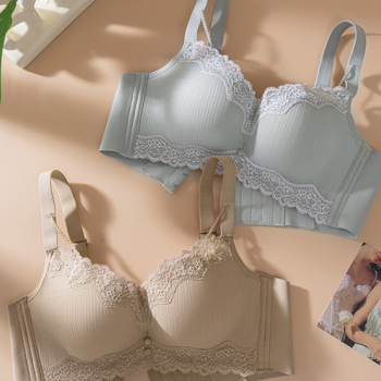 Denilan Sutien Push-Up din Nylon cu bretele fixe dublate, cupe modelate – subțiri în partea superioară, groase în partea inferioară, închidere cu patru rânduri de cârlige la spate