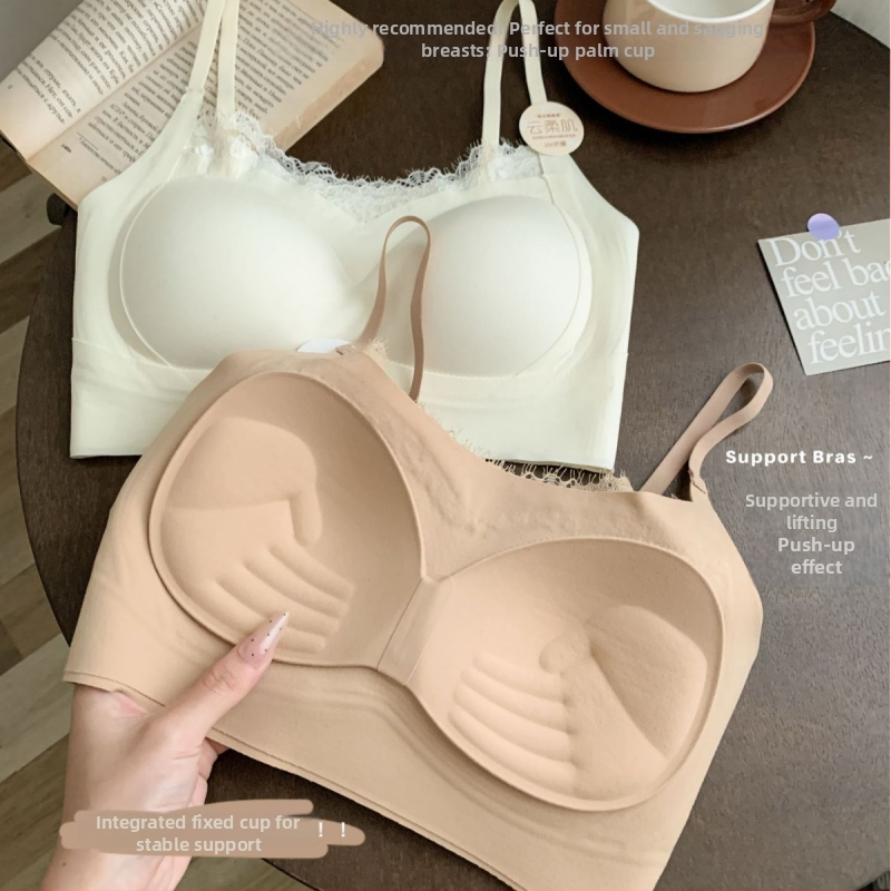 Bezšuvju krūšturis ar 3/4 kausiem, vidēji formēti kausi ar putu kausu nodom, fiksētas plecu siksnas