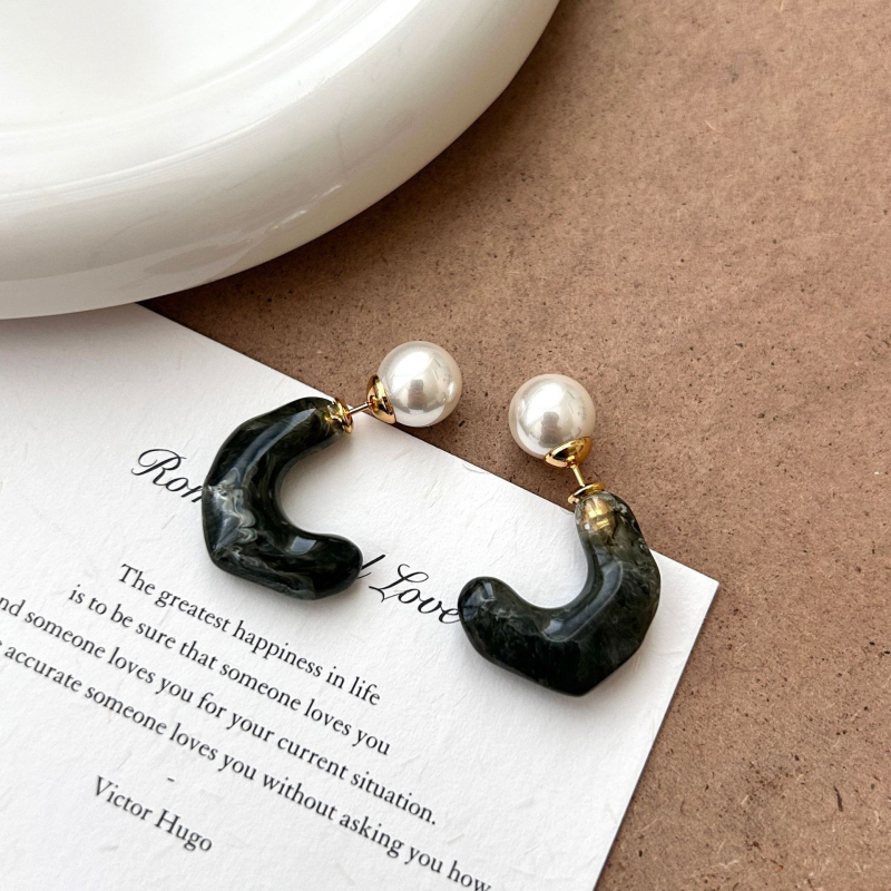 Naušnice od živice - geometrijski oblik, injekcijsko lijevanje, 925-srebrni postovi, lagani luksuzni stil