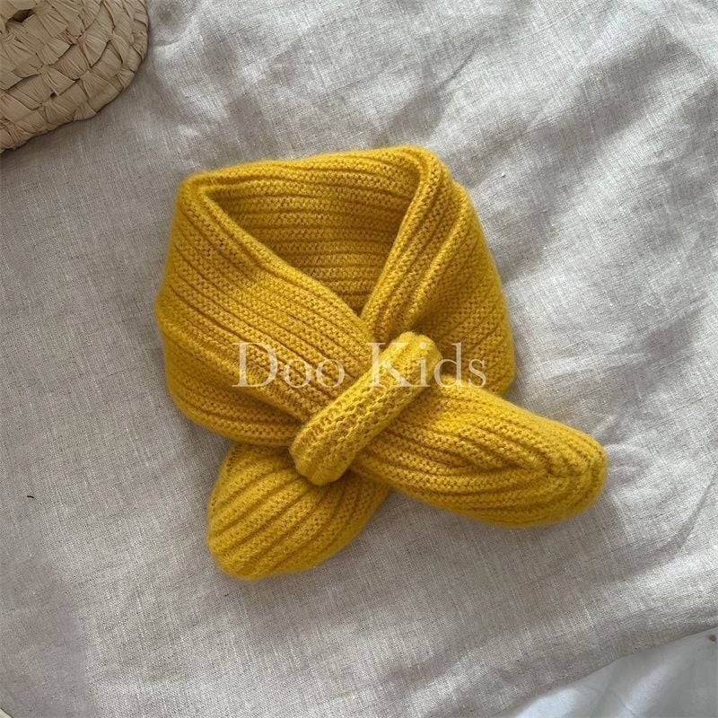 Korejos stiliaus vaiko megztas šalikas su kryžiniu raštu, žiema 2025, unisex, vienodas raštas