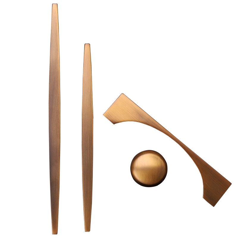 Ziemeļniecisks garderobes un skapja durvju rokturis – mūsdienīgs minimālisma stils, cinka sakausējums, elektroapdullēšana, modelis 96