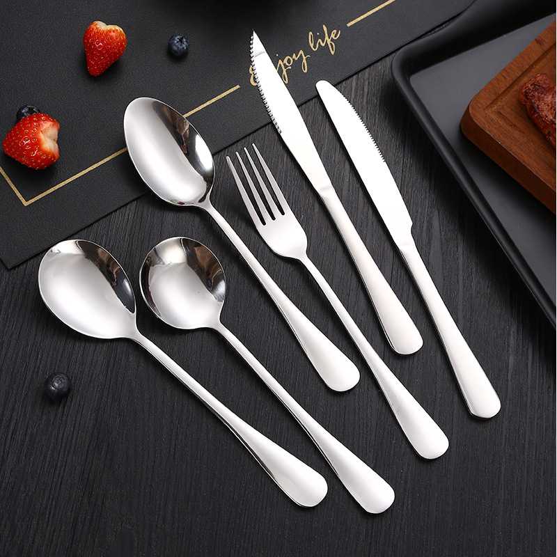 3 dalių peilis, šakutė ir šaukštas iš nerūdijančio plieno 410, veidrodinis poliravimas, su logotipu atspausdintu, pritaikymas galimas