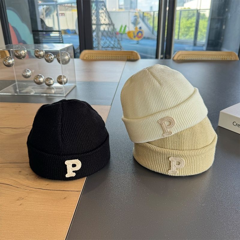 Pletena dječja kapa, kupolasti vrh, bez obruba, akril 81–95%, zima, za 6–12 mjeseci