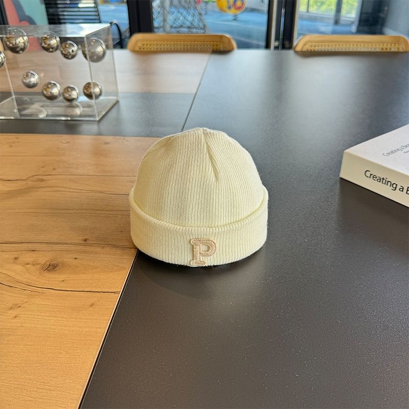 Pletena dječja kapa, kupolasti vrh, bez obruba, akril 81–95%, zima, za 6–12 mjeseci