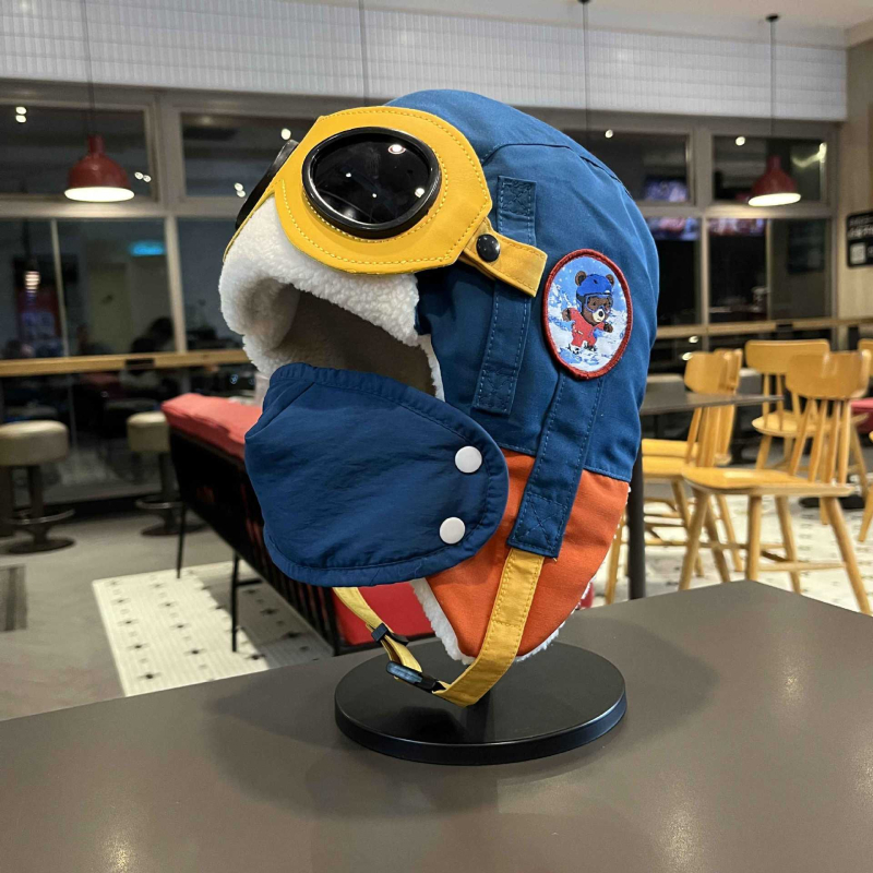 Căciulă Lei Feng pentru copii, design urs, cu protecție împotriva vântului pentru urechi, căptușită cu fleece, formă domă