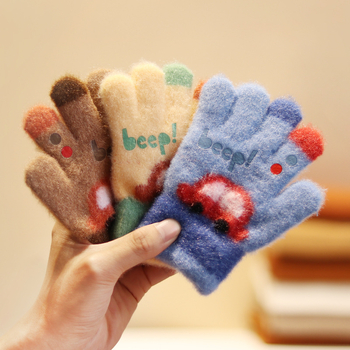 Vaikų penkių pirštų pirštinės iš nailono rudens-žiemos sezonui, šiltos, vėjo atsparios, karikatūrinis raštas, amžius 3–5 metai.