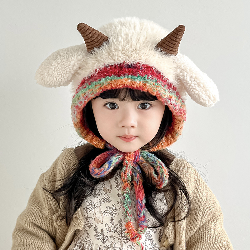 Dječja kapa od poliesterskih vlakana s zaštitom za uši i kopčom — kupolasti oblik, zima 2025, unisex