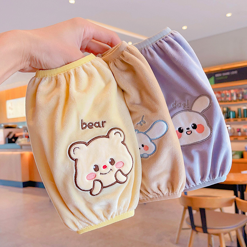 Karikatuurne plüüsmansett, õmmeldud, plekivastased, flaneli materjal, talve-, kevade- ja sügisperio jaoks