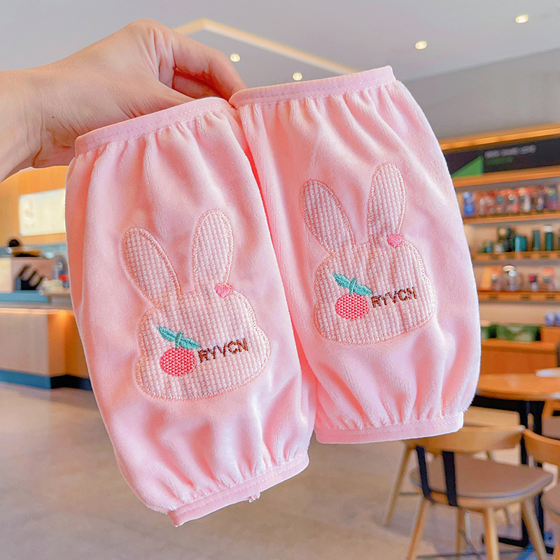 Karikatuurne plüüsmansett, õmmeldud, plekivastased, flaneli materjal, talve-, kevade- ja sügisperio jaoks