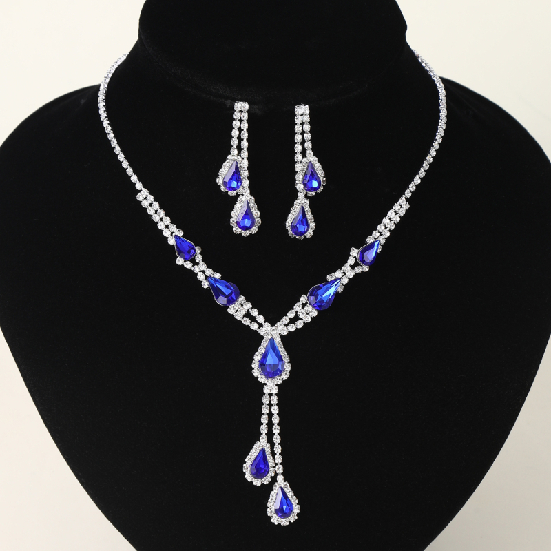 Set nakita: Rhinestone, ručna izrada, lagani luksuz, naušnice i ogrlica, oblici: srce / kapljica / zvončić