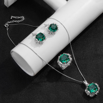 Négyszögletű gyémánt betétes ékszerszett: fülbevalók, nyaklánc és gyűrű, réz alapú, ötvözet medál