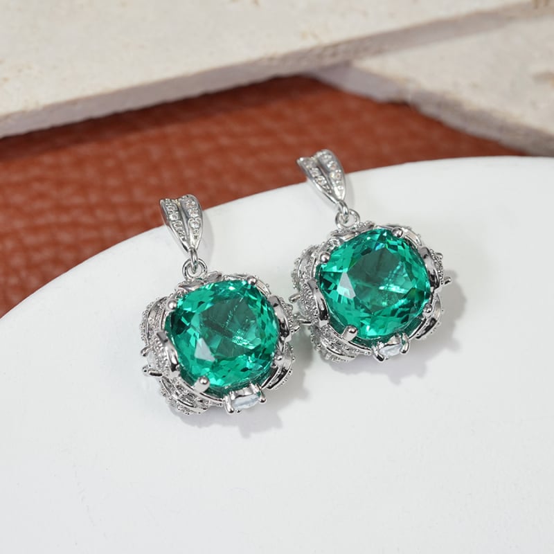 Négyszögletű gyémánt betétes ékszerszett: fülbevalók, nyaklánc és gyűrű, réz alapú, ötvözet medál