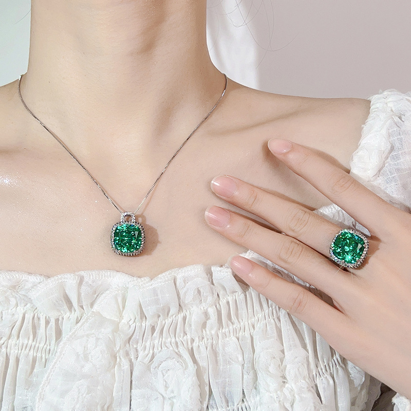 Y672 szett – rézből készült nyaklánc és gyűrű, cirkón beépítés, doboz lánc, irodai stílus